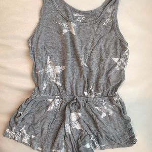 Flowers by Zoe star romper, size 6
